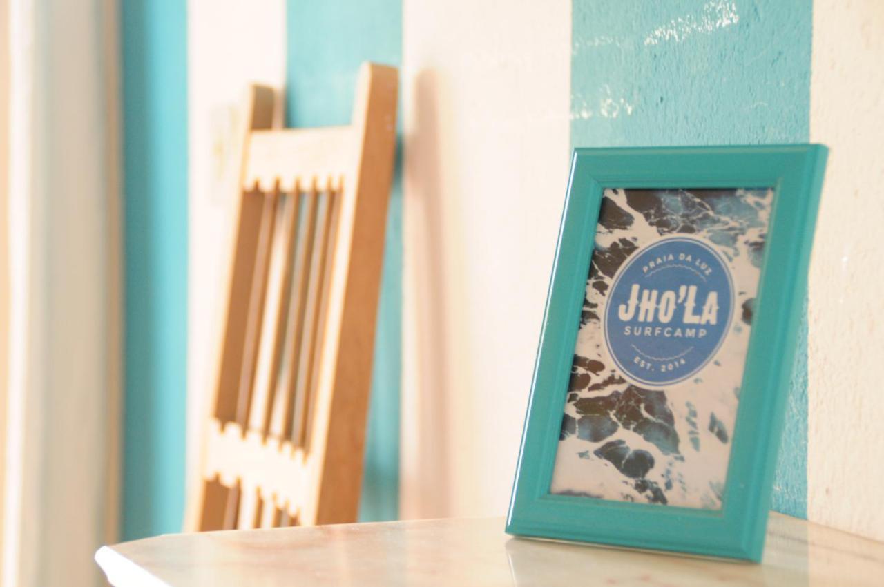 Jho'La Surf Camp Hostel Praia Da Luz Ngoại thất bức ảnh